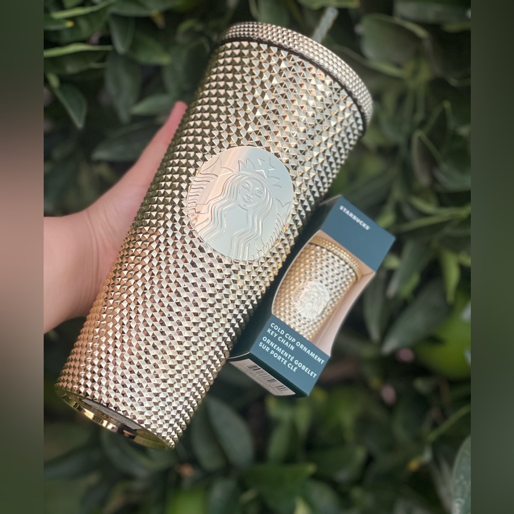 Brand new Gold Chrome studded Venti Starbucks cup and matching keychain
